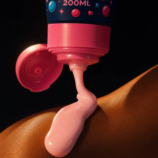 Bubblegum Mania Next-Gen tan accelerator cream